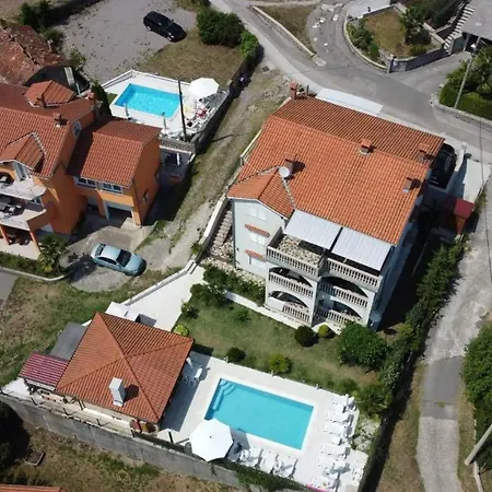 Ljubas Ii Opatija Apartment Veprinac